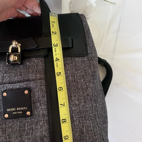 SOLD Henri Bendel - Picture 9 of 11